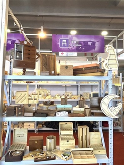 De 136e Canton Fairthe 136th Canton Fair