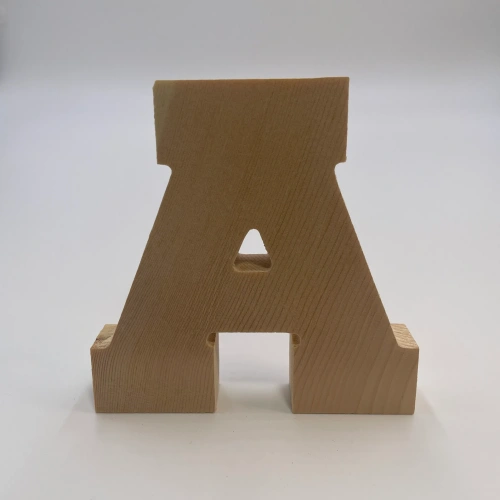 Houten letter A